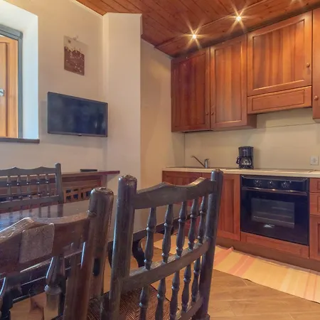 Thea In & Out Cir 0942