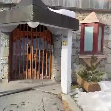 Thea In & Out Cir 0942 Breuil-Cervinia