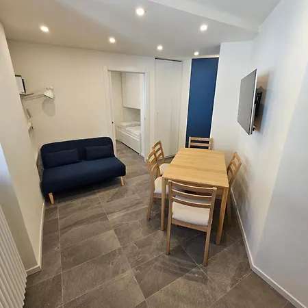 Thea In & Out Cir 0942 Breuil-Cervinia