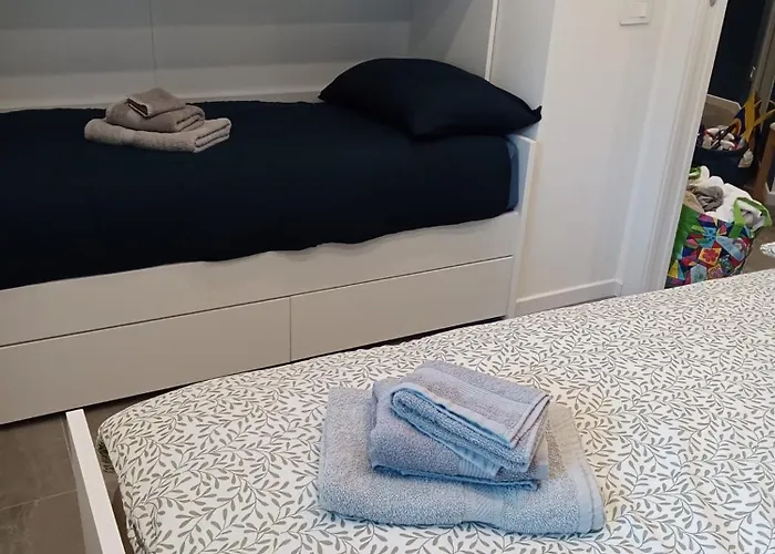 Thea In & Out Cir 0942