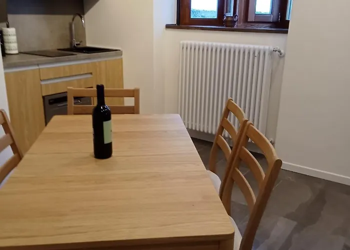 Thea In & Out Cir 0942 * Breuil-Cervinia