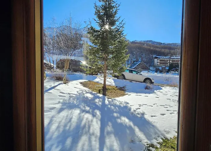 Thea In & Out Cir 0942 Apartment *