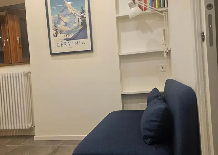 Thea In & Out Cir 0942 Apartment