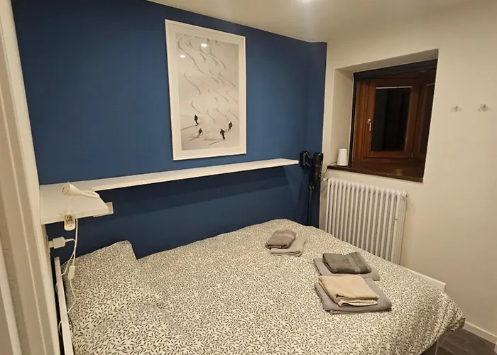 Thea In & Out Cir 0942 ブレウイル・チェルヴィナイア