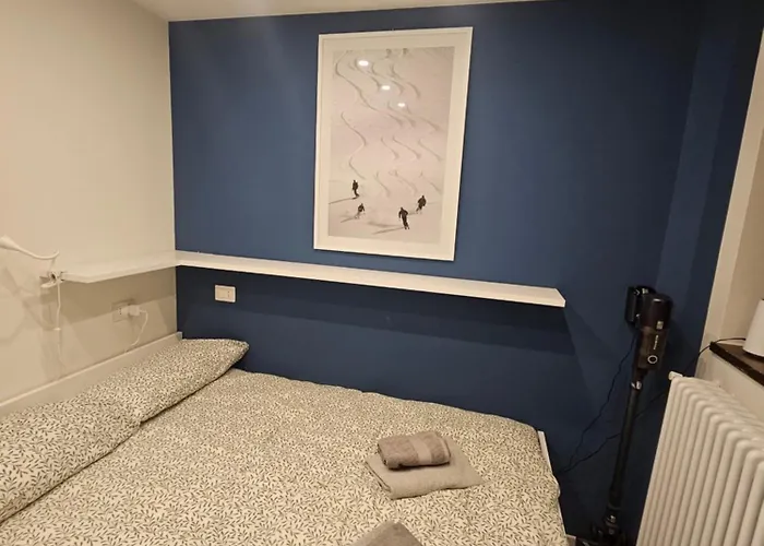 Thea In & Out Cir 0942 アパート